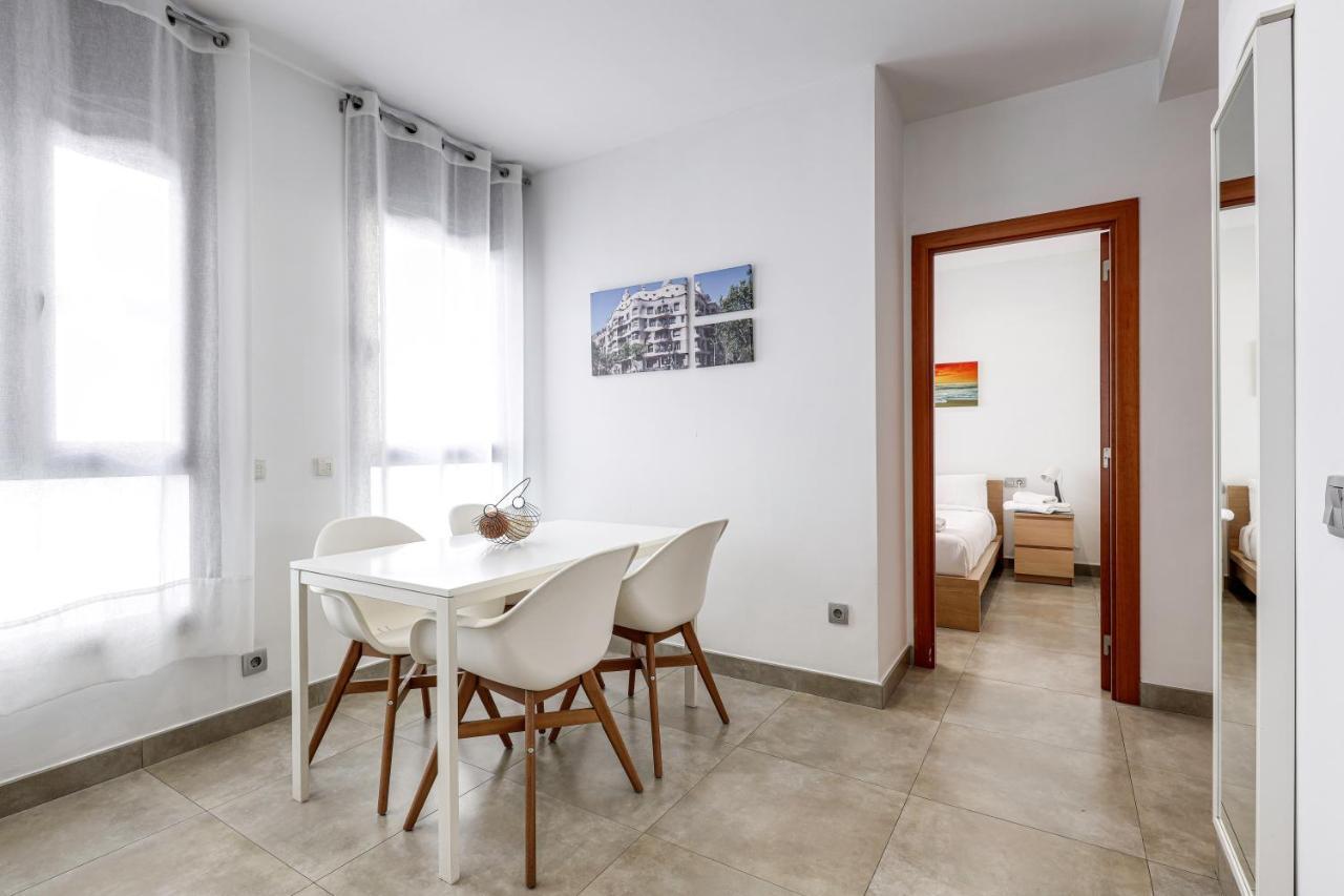 Urban Flats Vallirana Barcelona Exterior photo