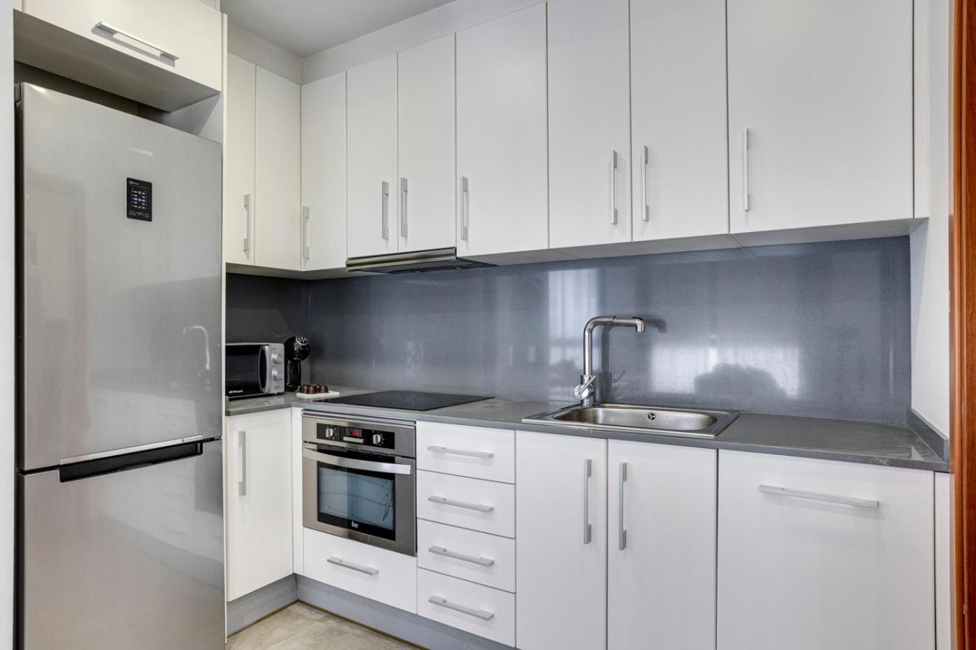 Urban Flats Vallirana Barcelona Exterior photo
