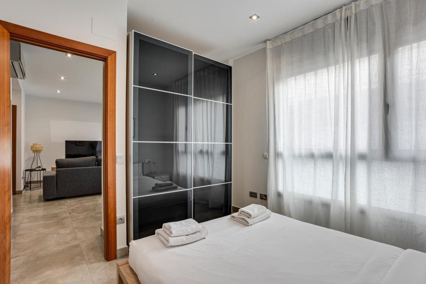 Urban Flats Vallirana Barcelona Exterior photo